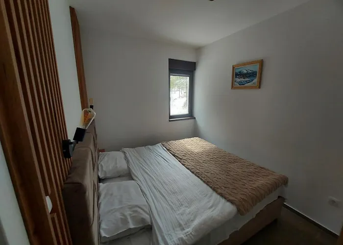 Borova Prica Lägenhet