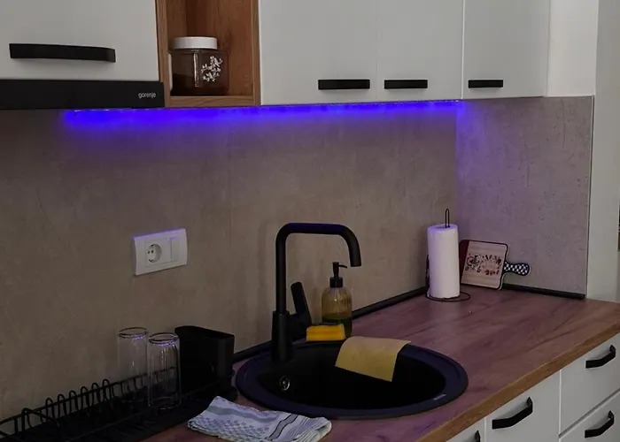 Borova Prica Lägenhet *