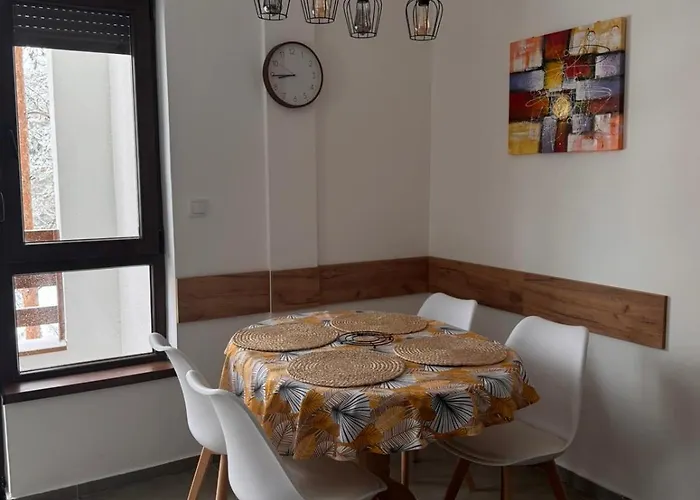 Borova Prica Lägenhet *